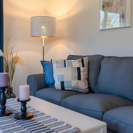 Haus Pirola Esens Apartment Ngoại thất bức ảnh